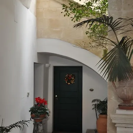 Casa Giura Longo Matera